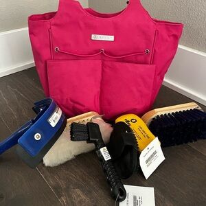 Complete grooming kit in Ariat Stylish Pink Women's Shoulder Tote Bag/Purse